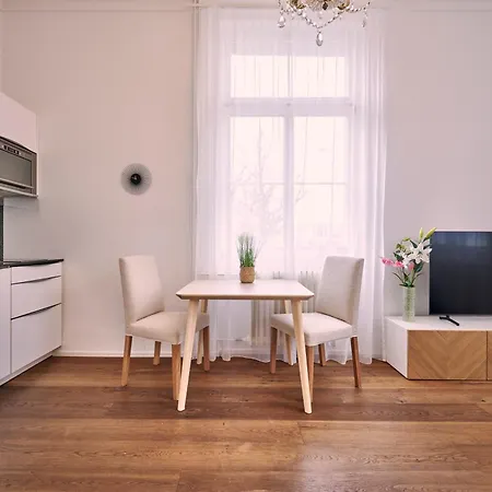Perfect Location, Comfortable & Modern * Bern