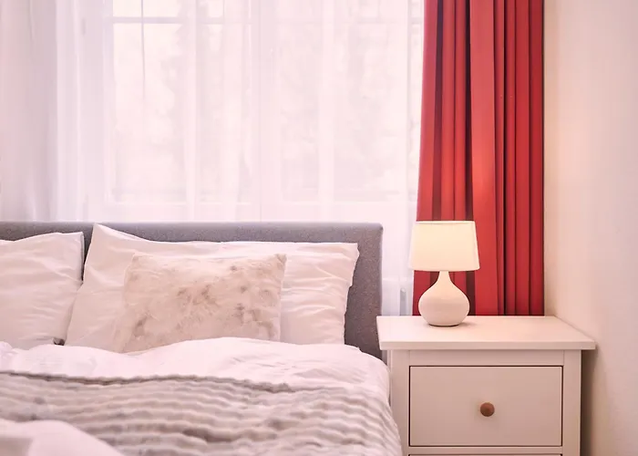 2, Perfect Location, Comfortable & Modern * 伯尔尼